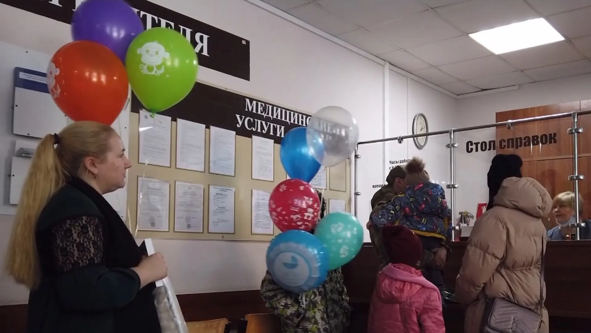 Семья барнаульцев даёт детям имена в честь правителей России. Как назвали девятого новорождённого Семья барнаульцев даёт детям имена в честь правителей России. Как назвали девятого новорождённого