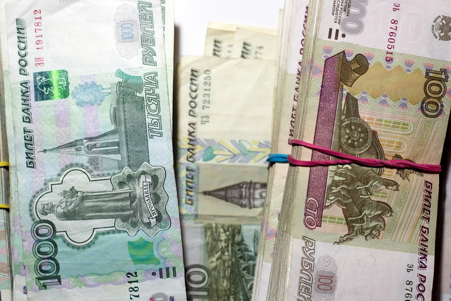 В Алтайском крае вынесли приговор организаторам ОПГ, более двух лет вымогавшей деньги у детей-сирот В Алтайском крае вынесли приговор организаторам ОПГ, более двух лет вымогавшей деньги у детей-сирот