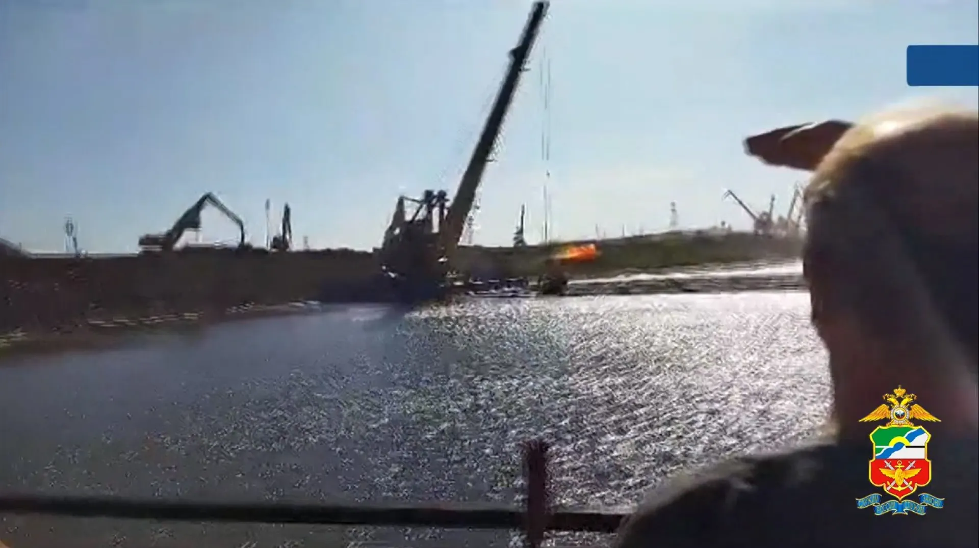 Гидросамолет потерпел крушение во время взлета в Сибири