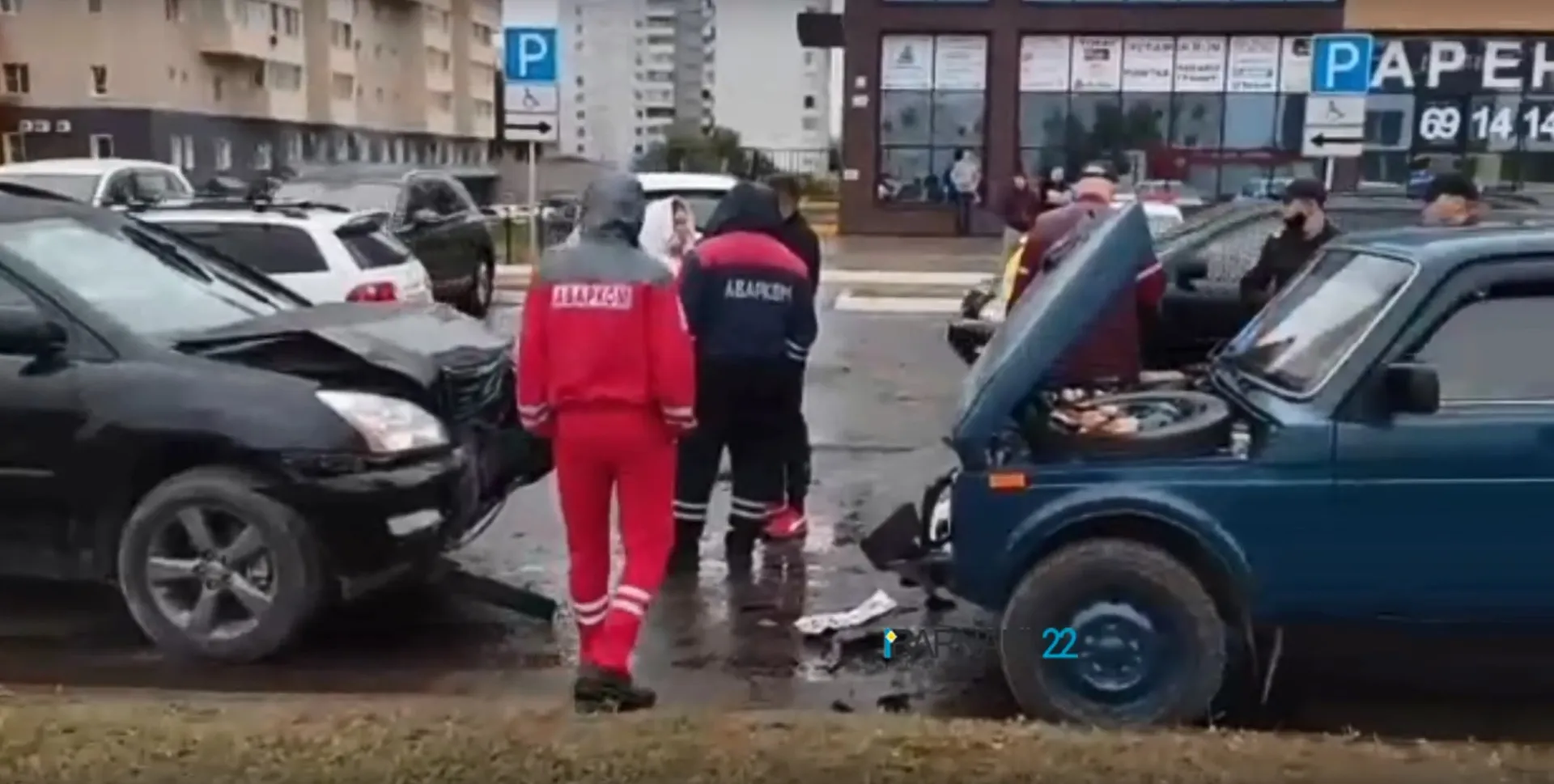 Мужчина умер за рулём автомобиля в Барнауле