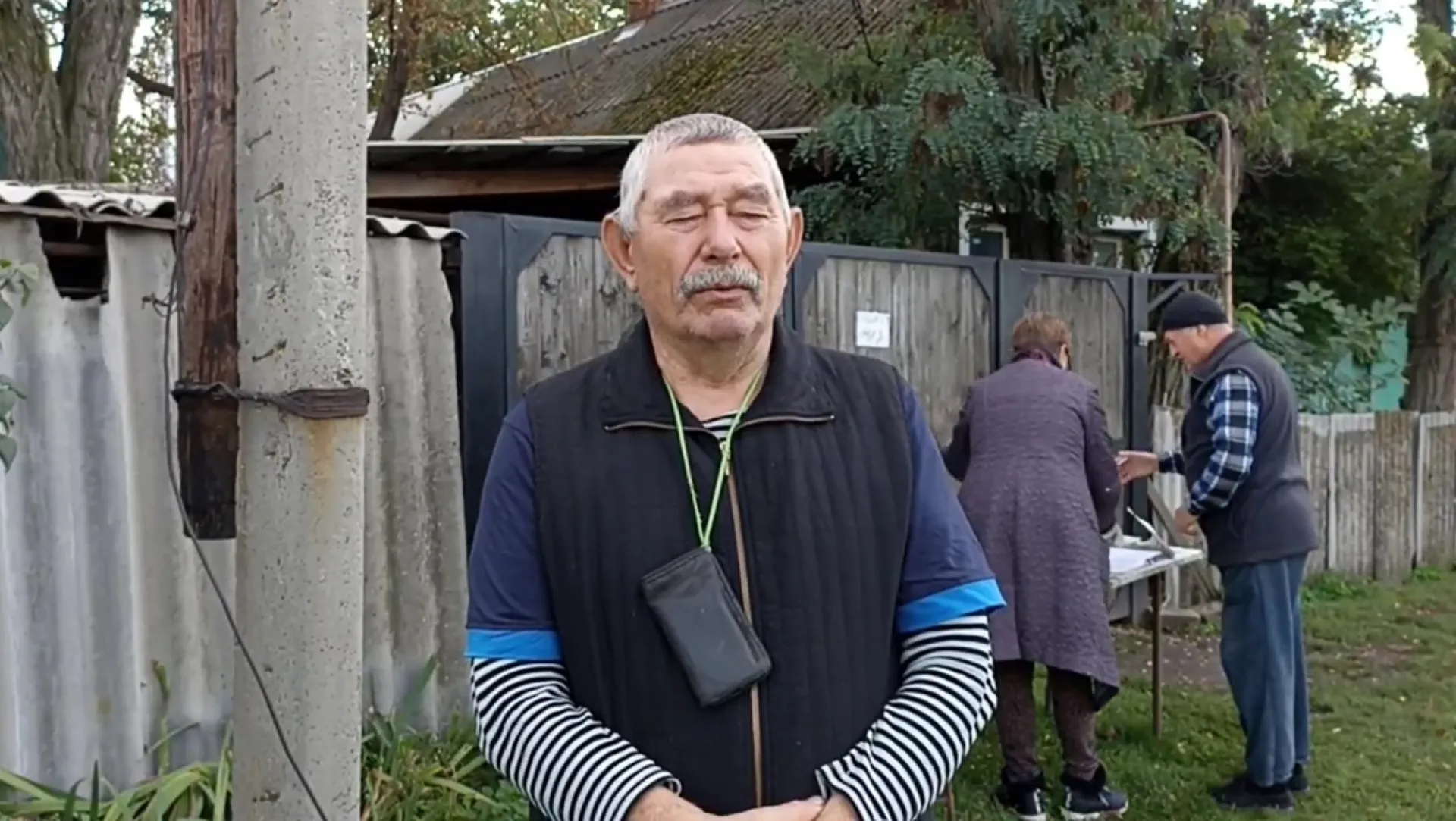 «Наконец-то мы дождались»: жители Луганской Народной Республики отдают голоса на референдуме