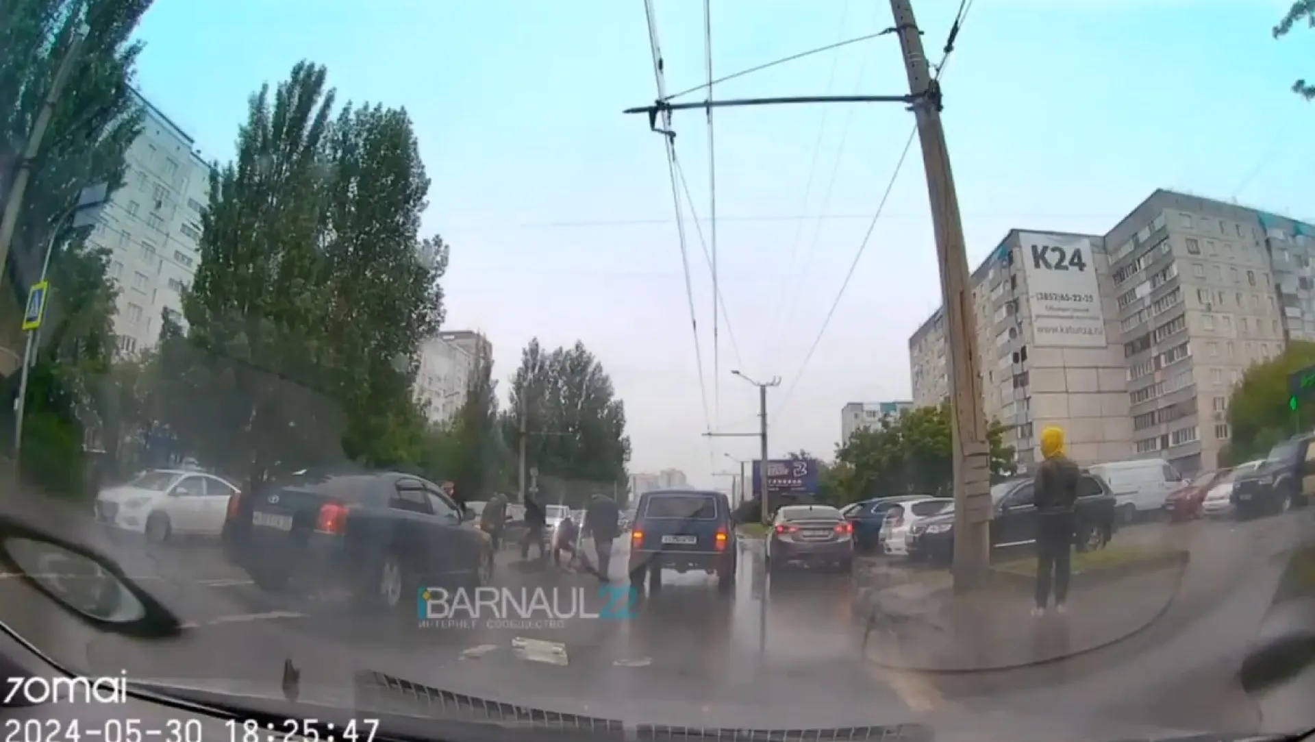 Женщину сбили на пешеходном переходе в Барнауле