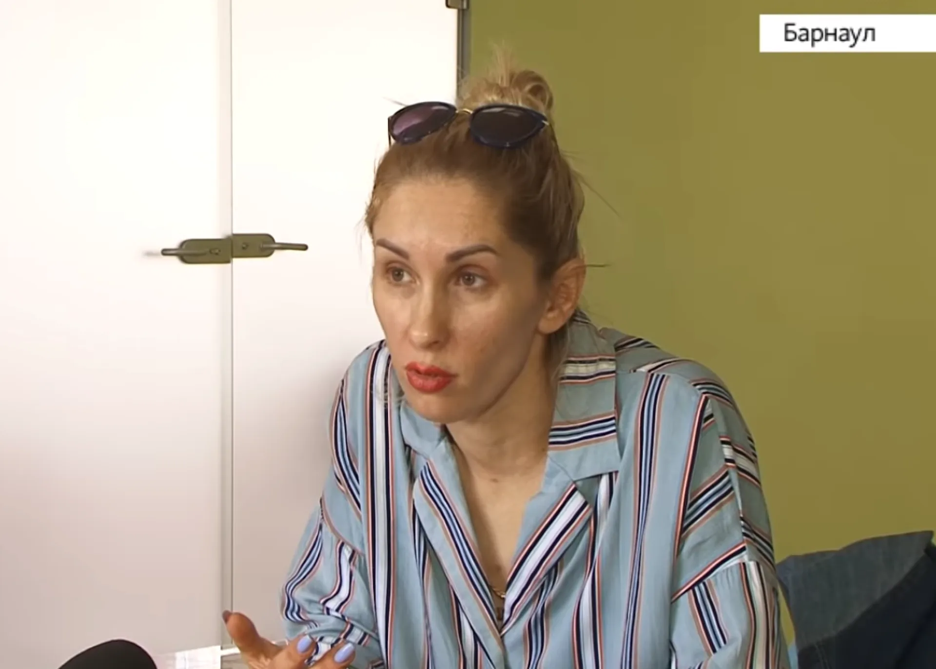 Лариса Ягофарова требует привлечь к уголовной ответственности журналиста и жильцов дома за съемки сюжета про «странный» приют