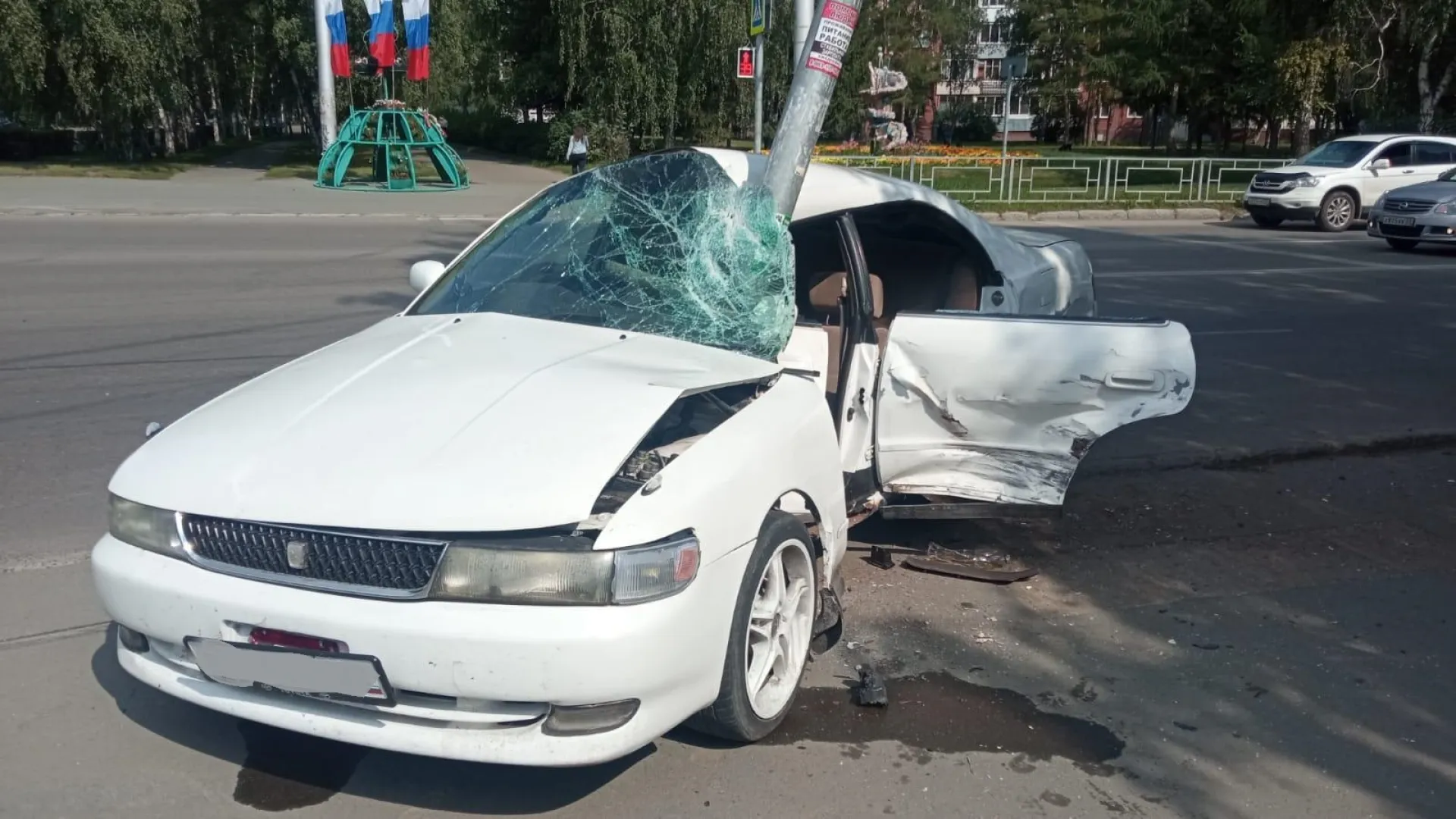 ГИБДД ищет водителя, скрывшегося с места ДТП в Барнауле ГИБДД ищет водителя, скрывшегося с места ДТП в Барнауле