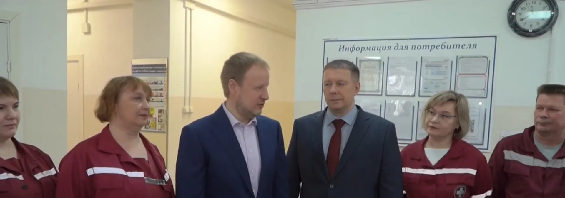 Виктор Томенко поздравил работников скорой помощи с профессиональным праздником Виктор Томенко поздравил работников скорой помощи с профессиональным праздником
