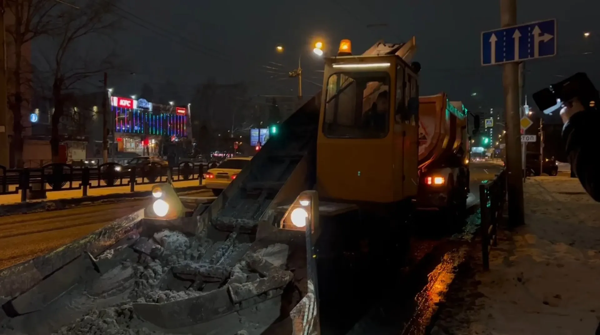 Более 1600 тонн противогололедных материалов использовали дорожники Алтайского края 