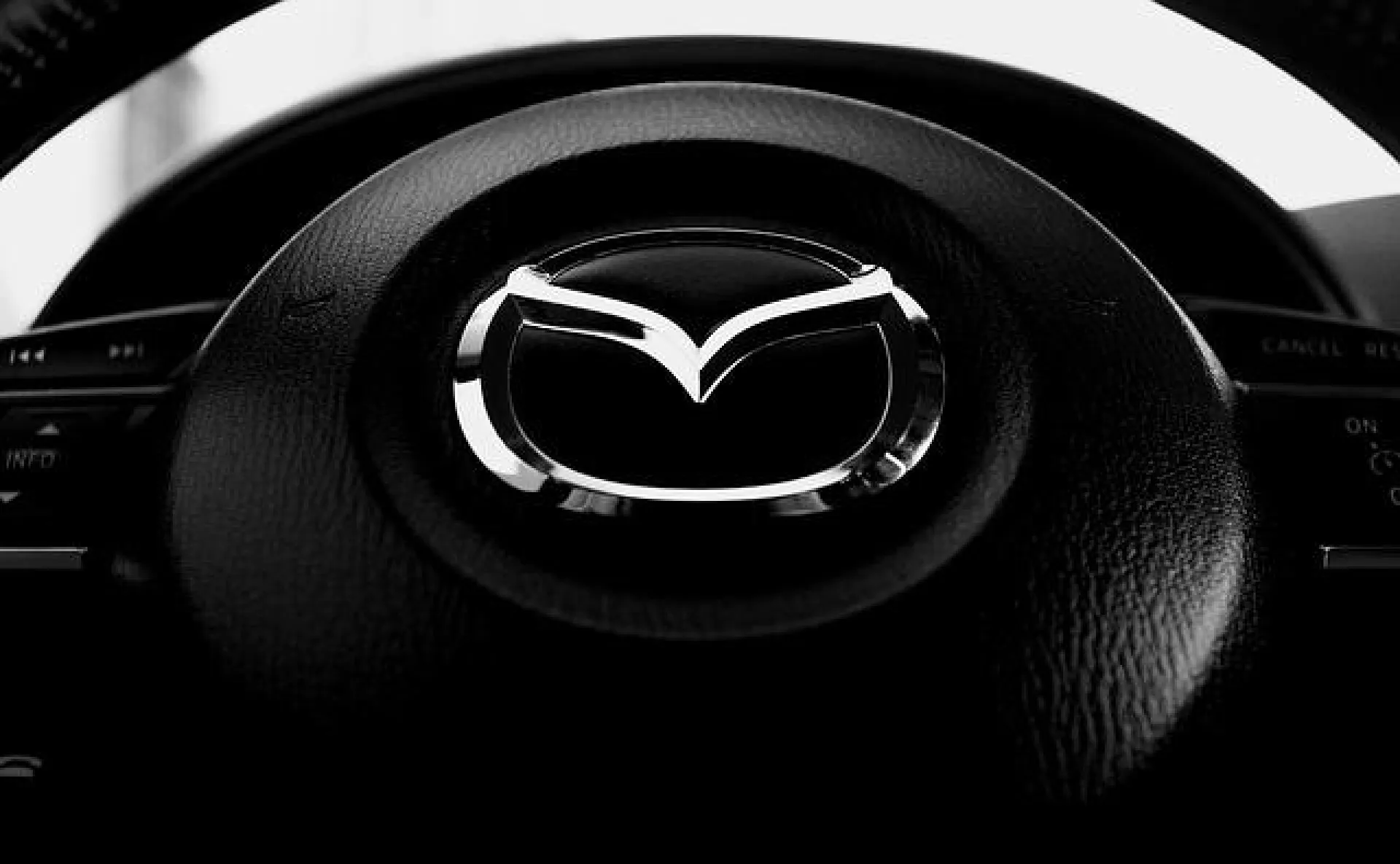 В Россию останавливается поставка запчастей  для FORD и MAZDA 