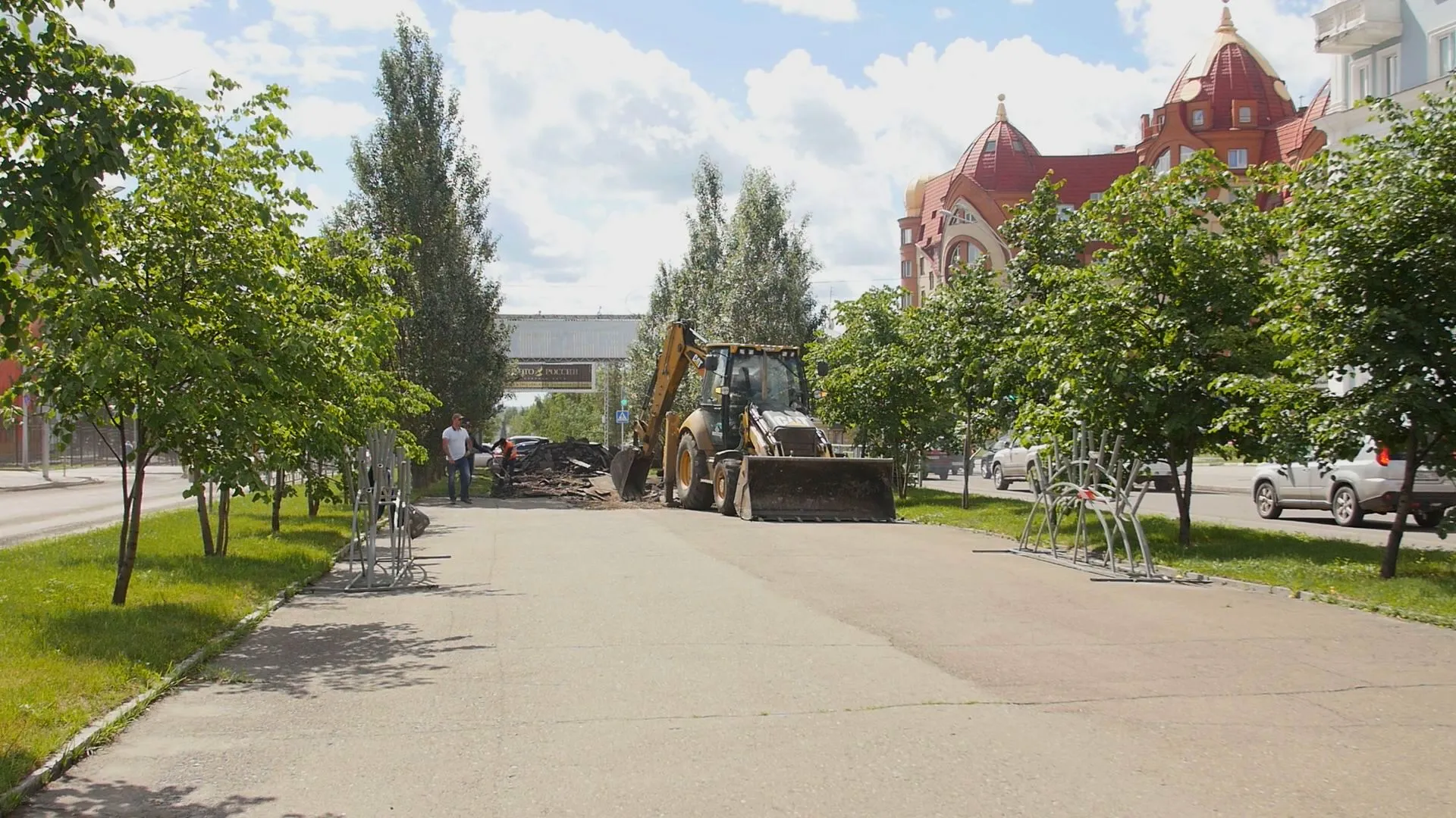 Благоустройство пешеходной зоны проспекта Ленина начали в Барнауле