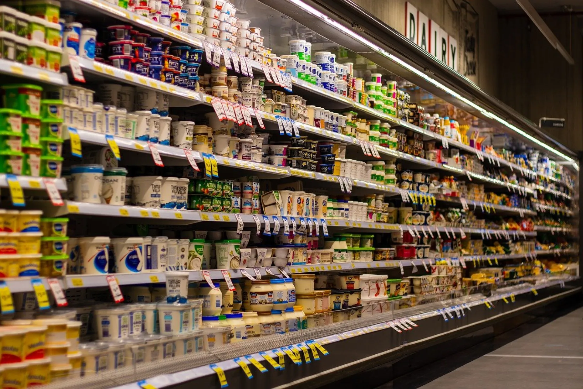 Барнаульцы жалуются на резкое увеличение цен на молочную продукцию