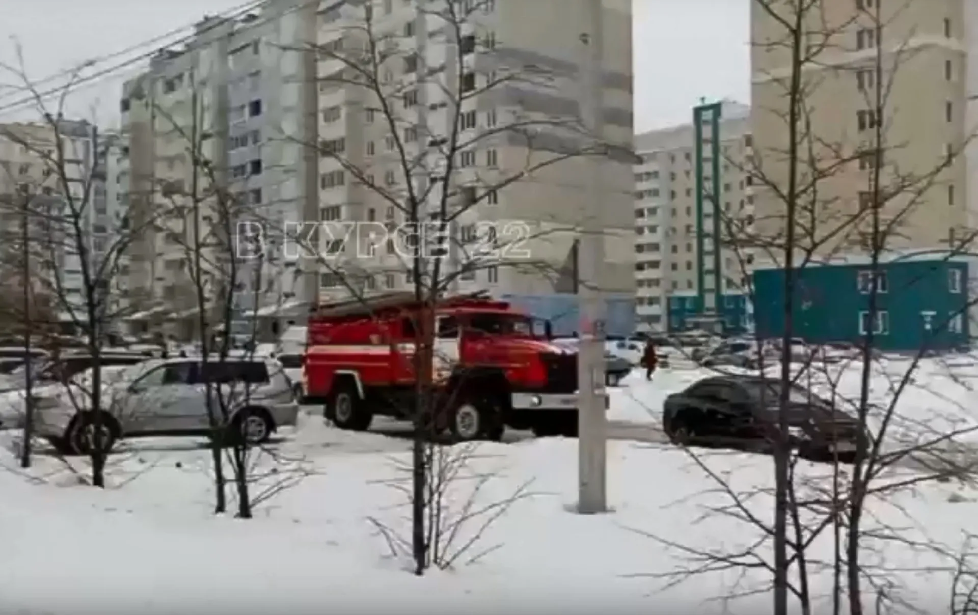 Сильное задымление подъезда многоэтажного дома произошло в Барнауле