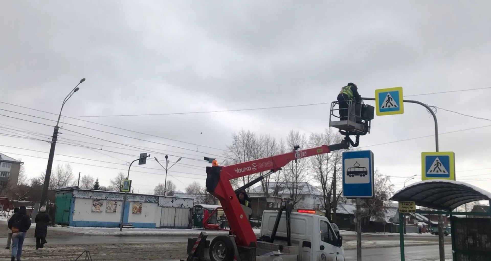 Три новых светофора запустят в Барнауле сегодня Три новых светофора запустят в Барнауле сегодня