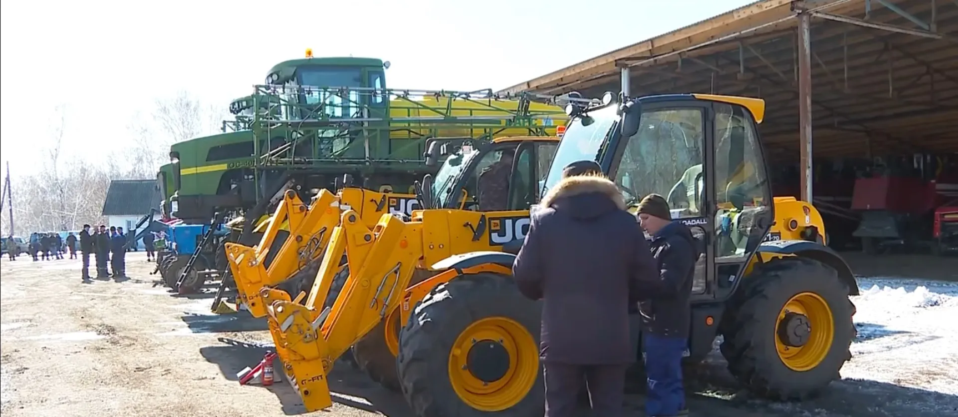 В Алтайском крае подготовили более 25 тысяч единиц техники для начала посевов