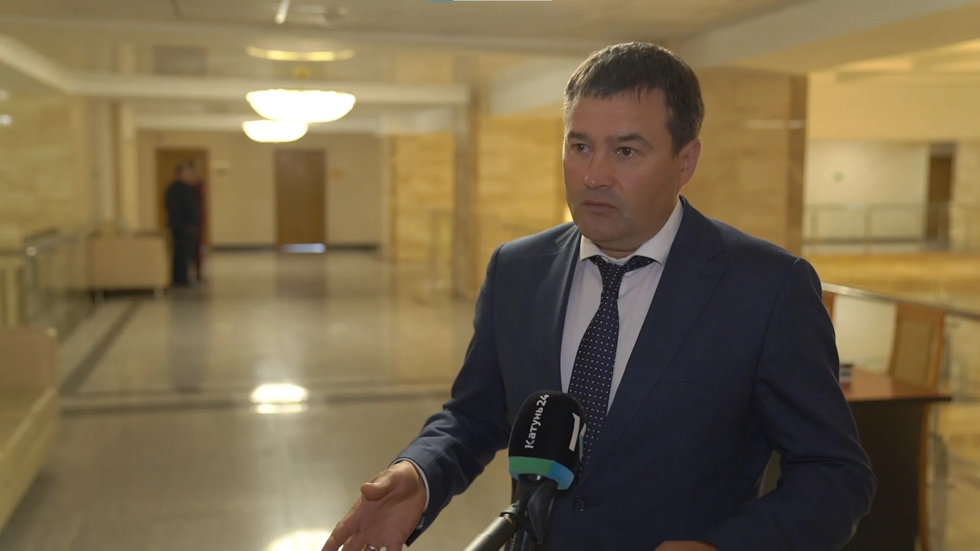 Владимир Семенов прокомментировал предложение Минфина России ввести пятиступенчатую прогрессивную шкалу налогообложения по НДФЛ Владимир Семенов прокомментировал предложение Минфина России ввести пятиступенчатую прогрессивную шкалу налогообложения по НДФЛ
