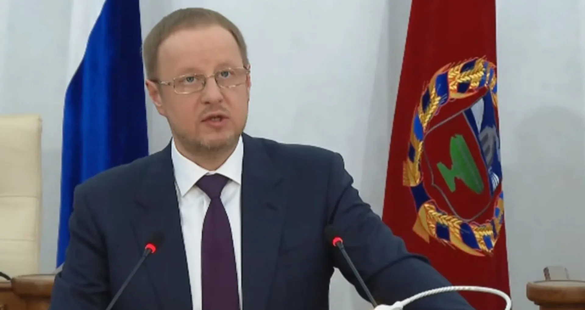 Виктор Томенко и Александр Романенко поздравили жителей края с Праздником Весны и Труда Виктор Томенко и Александр Романенко поздравили жителей края с Праздником Весны и Труда