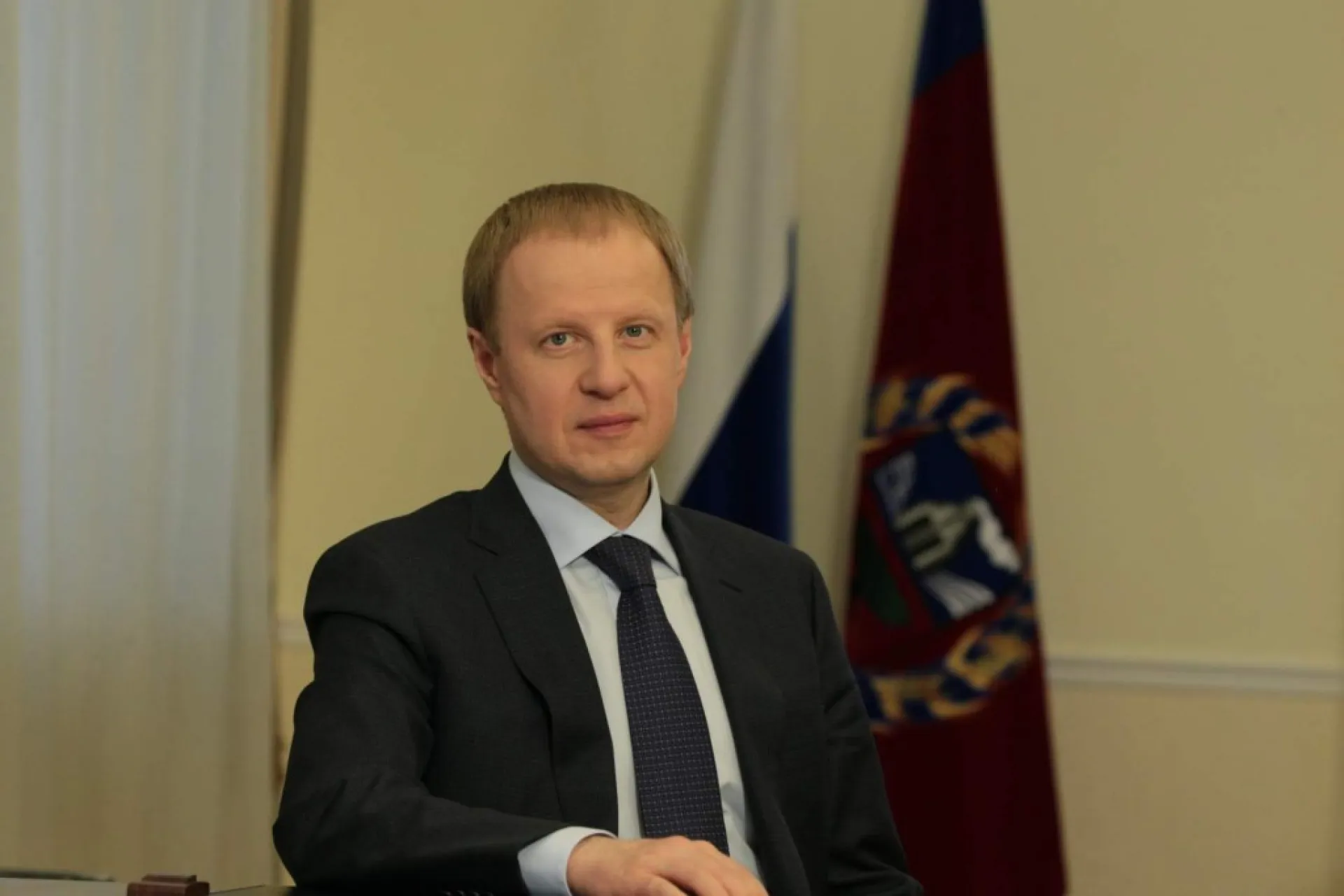 Виктор Томенко и Александр Романенко поздравили жителей Алтайского края с Днем Героев Отечества