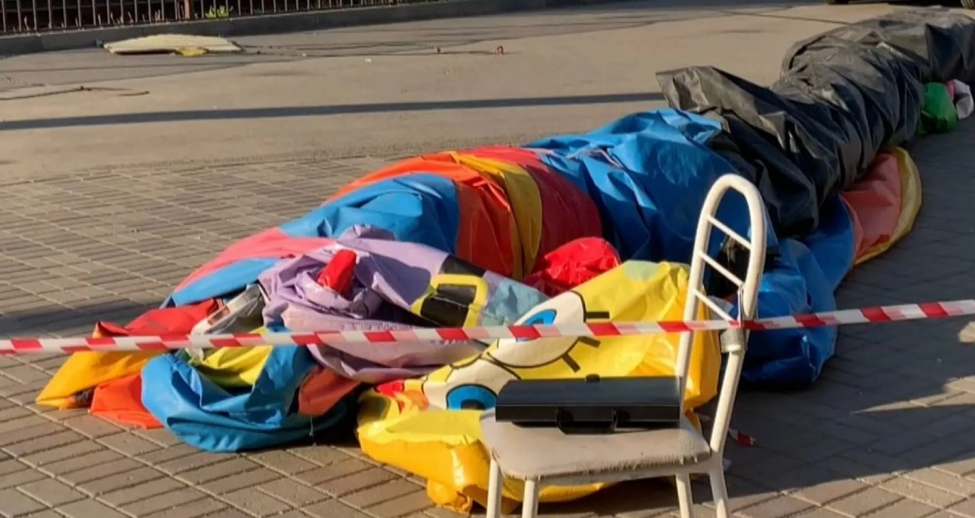 Владелица опрокинувшегося батута, на котором пострадали две девочки в Барнауле, предстанет перед судом Владелица опрокинувшегося батута, на котором пострадали две девочки в Барнауле, предстанет перед судом