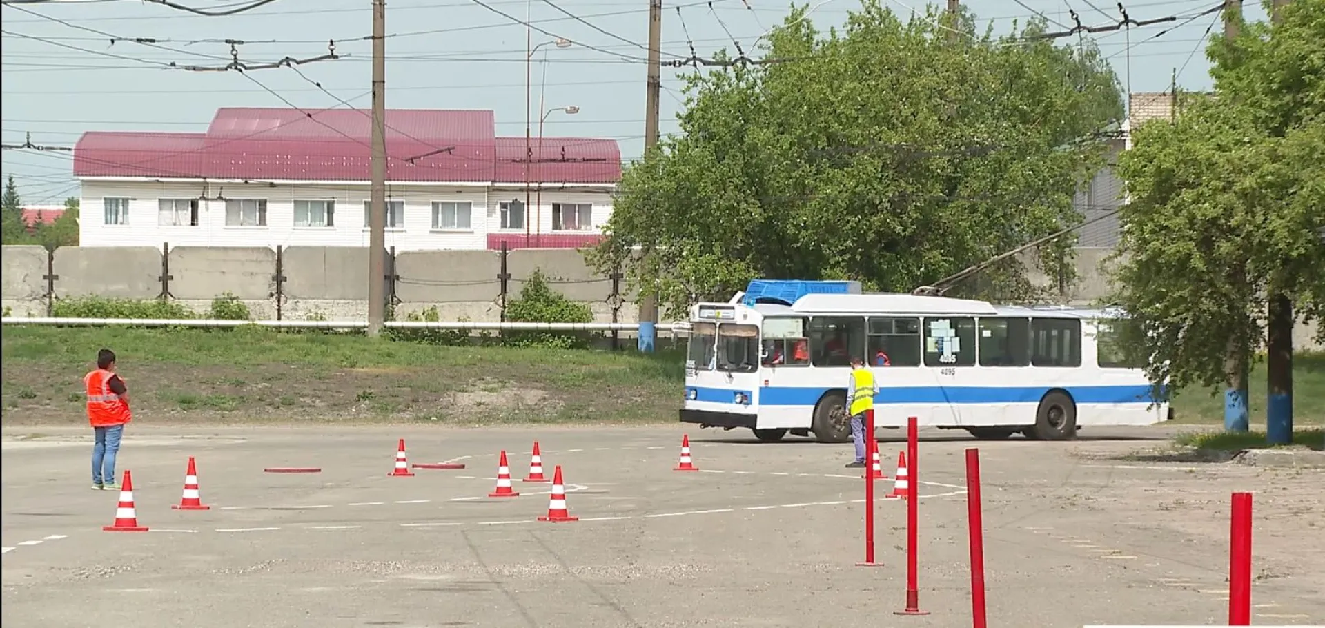 Конкурс профессионального мастерства прошел в троллейбусном депо предприятия «Горэлектротранс» в Барнауле