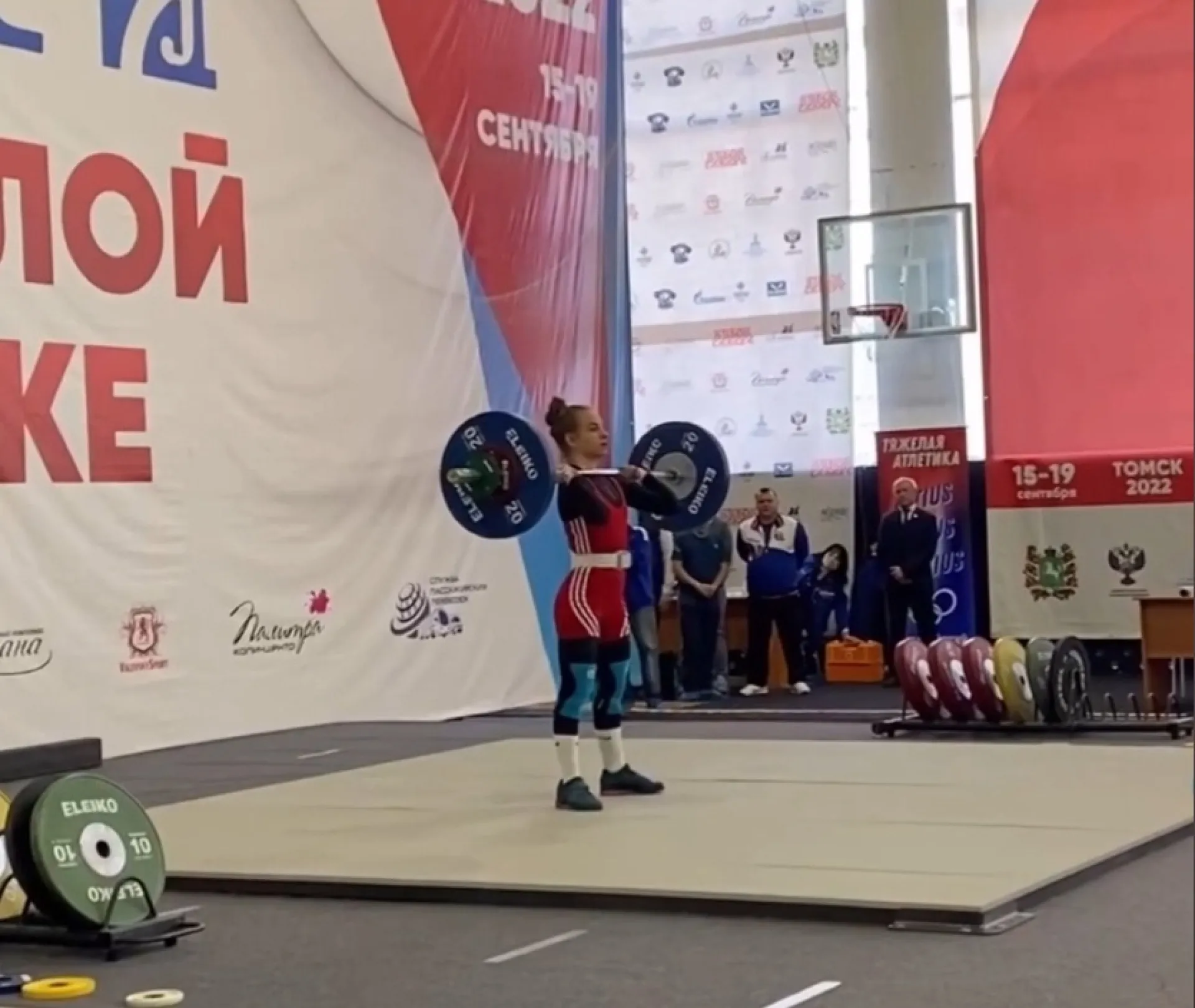 Барнаульская спортсменка стала первым мастером спорта по тяжелой атлетике среди женщин в Алтайском крае