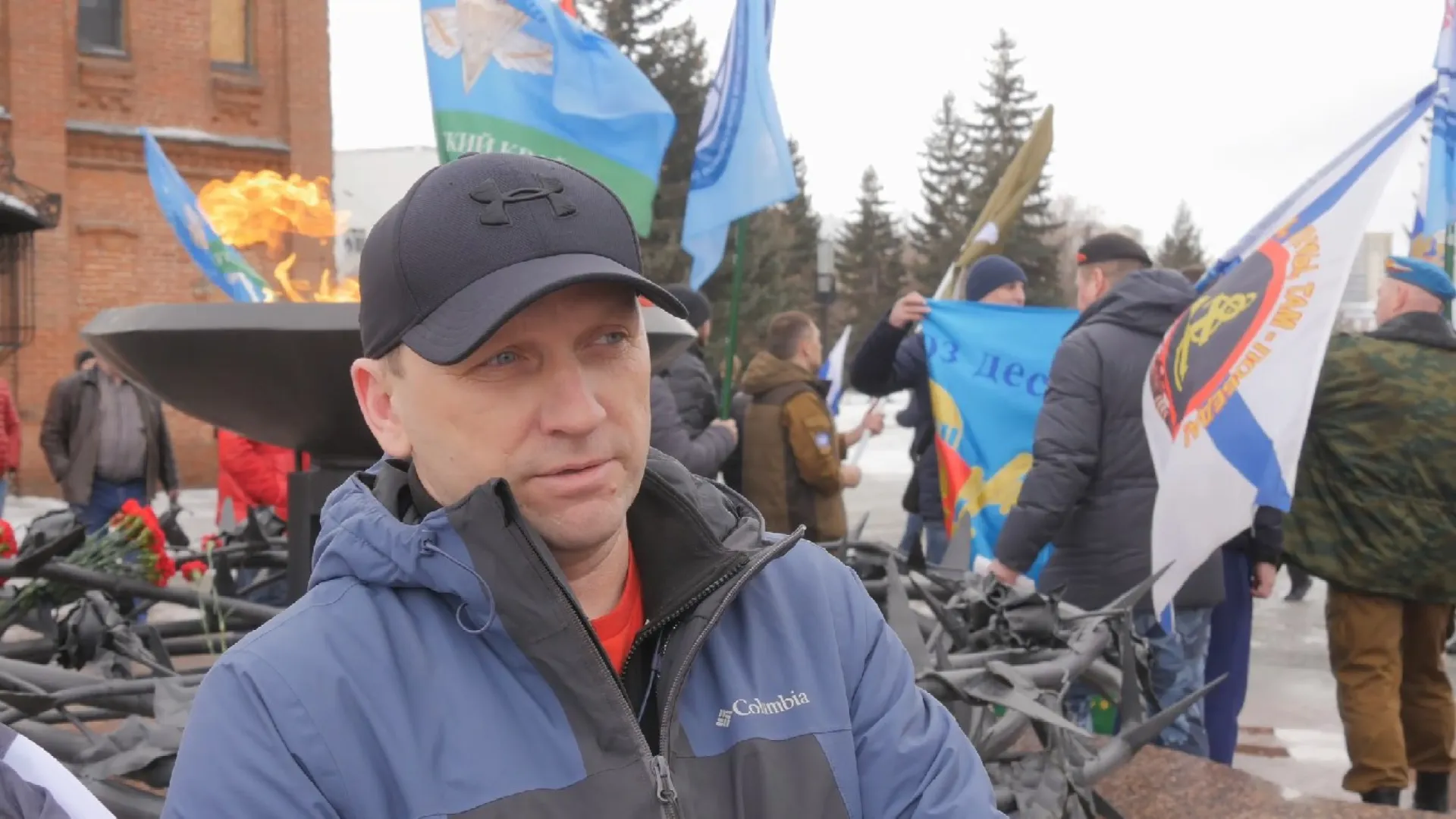 Старший тренер женской сборной Алтайского края по боксу Денис Сидоренко поддержал российскую армию