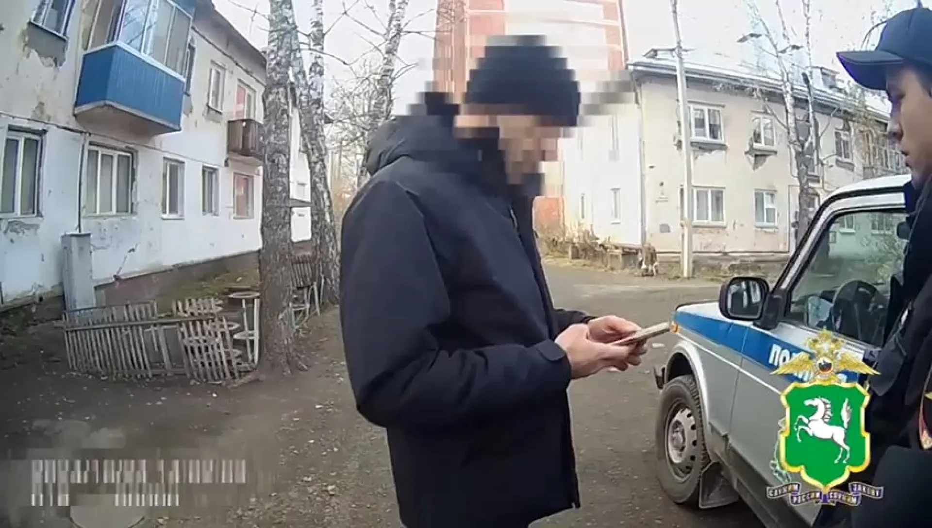 Подозрительного мужчину задержали в Томске – им оказался находящийся в розыске наркосбытчик из Барнаула Подозрительного мужчину задержали в Томске – им оказался находящийся в розыске наркосбытчик из Барнаула