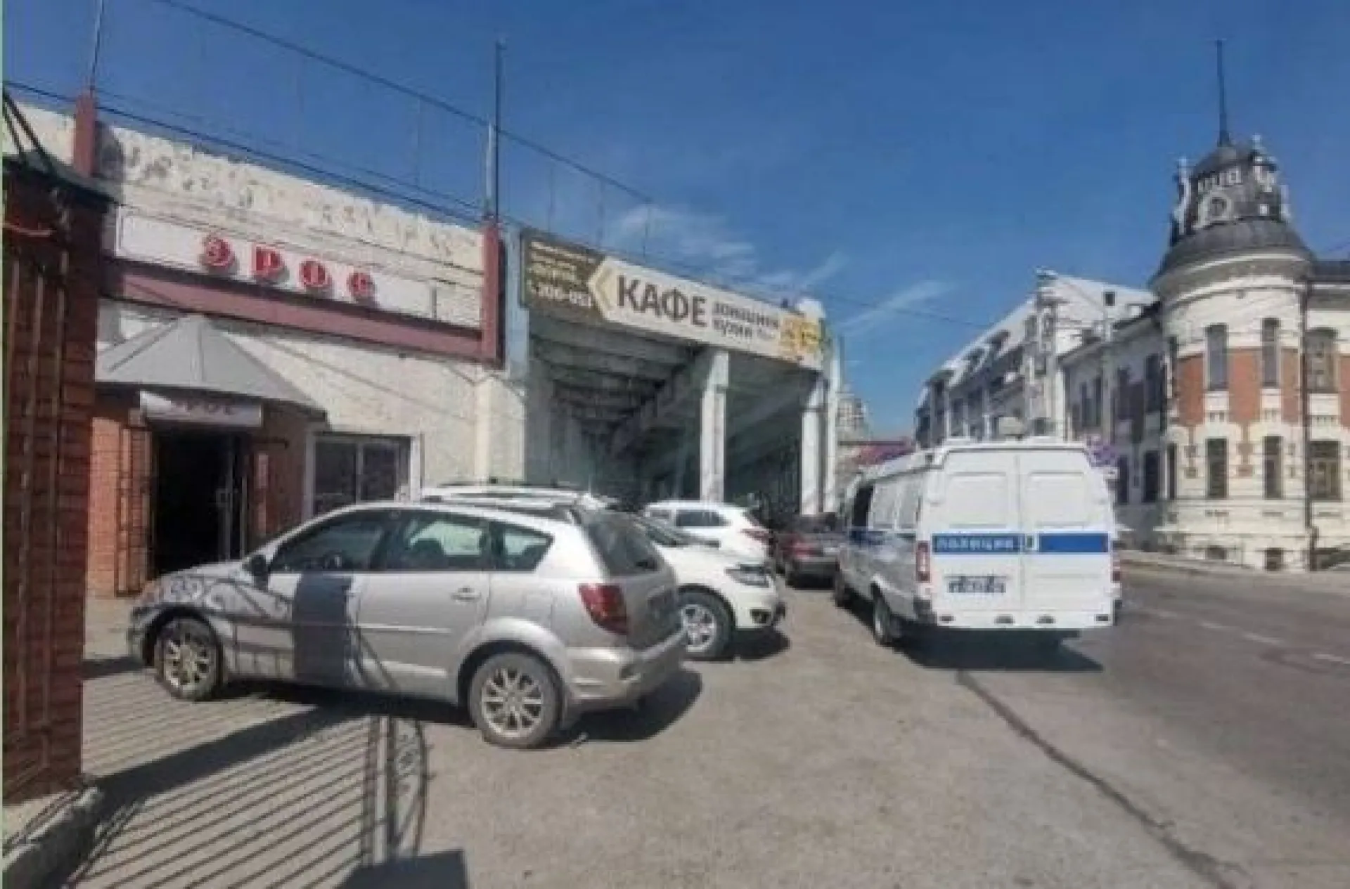 Мужчина попытался украсть резиновую куклу из секс-шопа в Барнауле