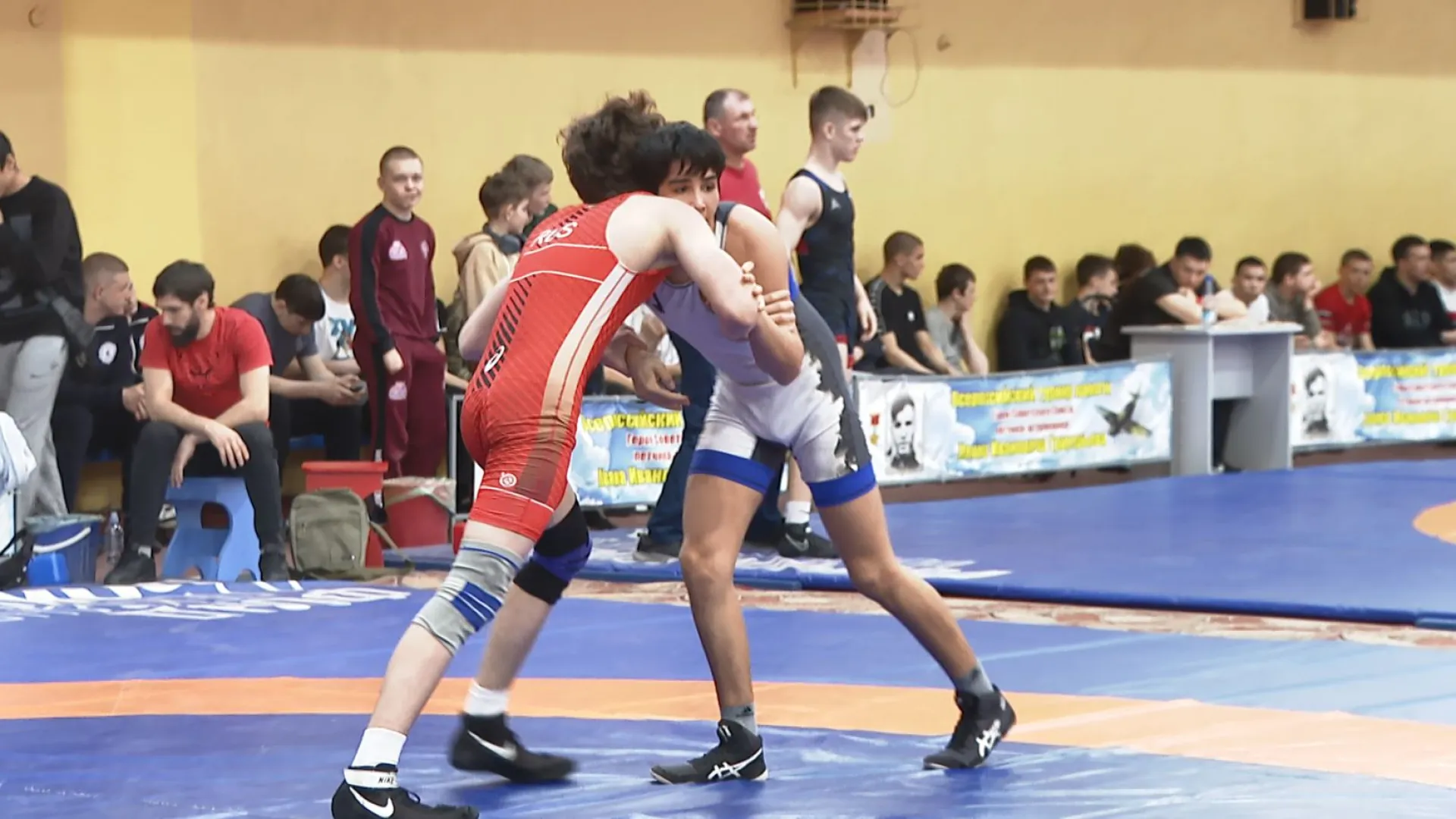 Всероссийский турнир по спортивной борьбе памяти Героя Советского Союза Ивана Григорьева прошел в Новоалтайске Всероссийский турнир по спортивной борьбе памяти Героя Советского Союза Ивана Григорьева прошел в Новоалтайске