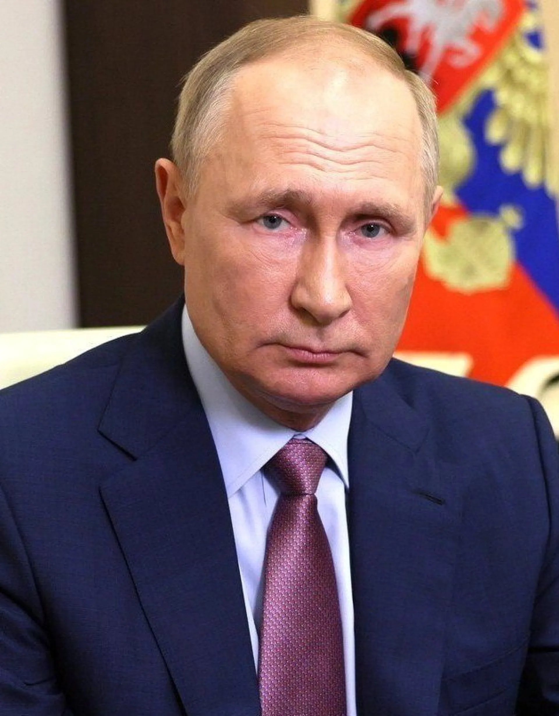 Владимир Путин выступил со срочным обращением к гражданам России Владимир Путин выступил со срочным обращением к гражданам России