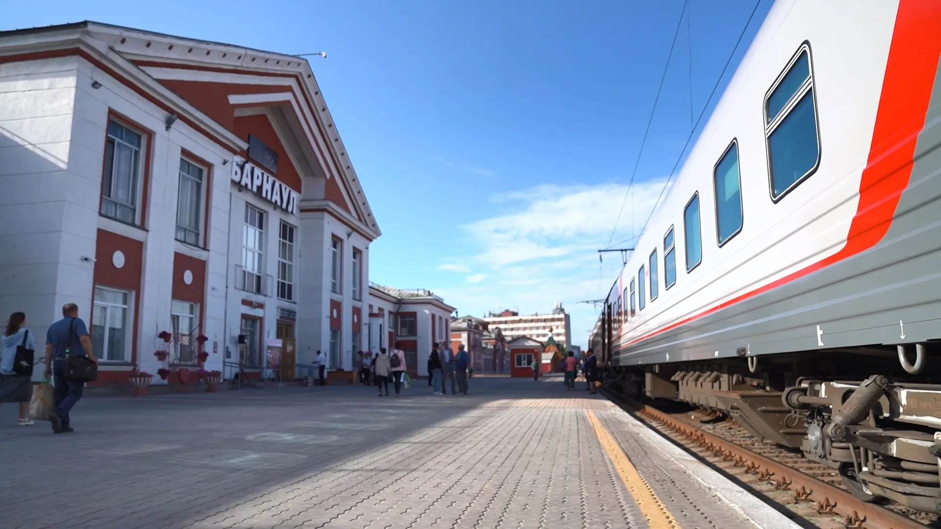 Поезд Минобороны с трофейной техникой прибудет завтра в Барнаул