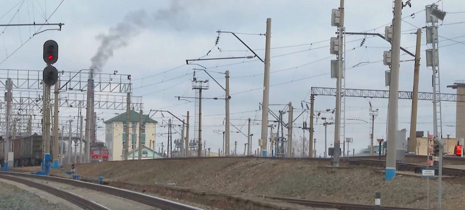 Железнодорожные переезды в Алтайском крае станут безопаснее Железнодорожные переезды в Алтайском крае станут безопаснее