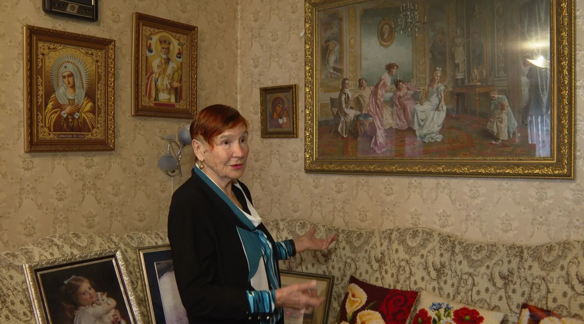 86-летняя жительница Барнаула создаёт репродукции мировых шедевров живописи с помощью иголок и нитей 86-летняя жительница Барнаула создаёт репродукции мировых шедевров живописи с помощью иголок и нитей