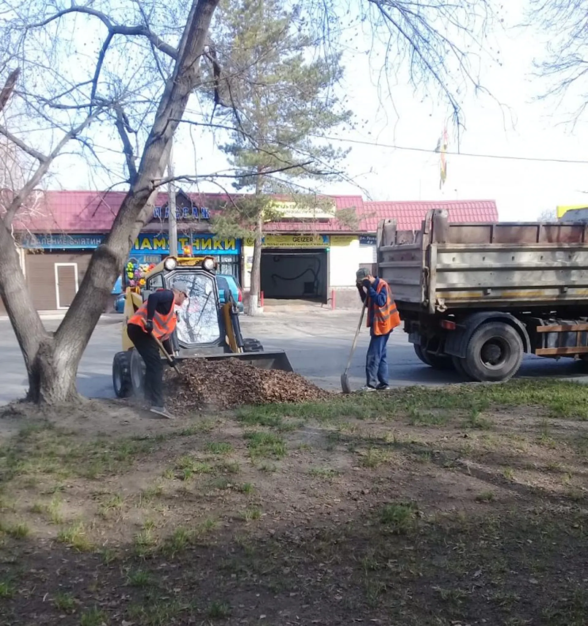 Месячник санитарной очистки завершился в Барнауле