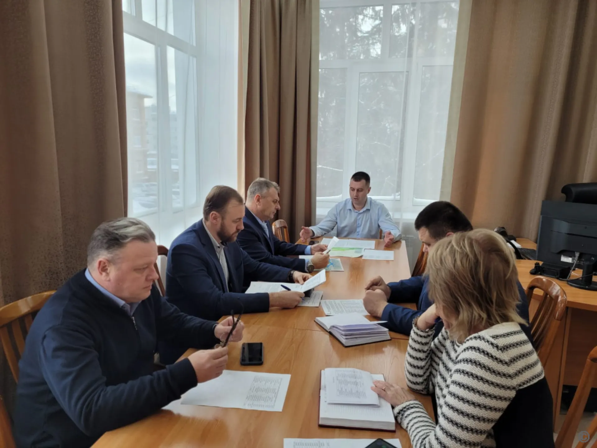 Синхронизацию дорожных и коммунальных работ обсудили в Барнауле