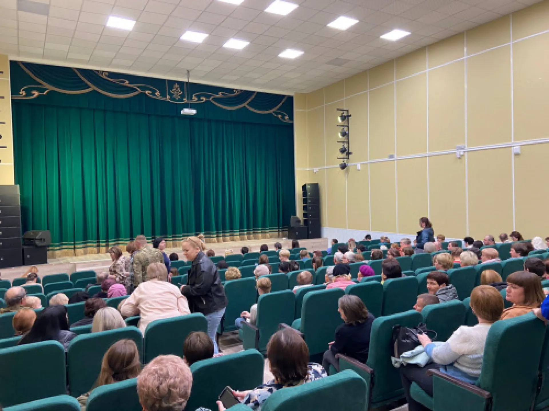 Обновлённый Дом культуры после капремонта открыли в Алтайском крае Обновлённый Дом культуры после капремонта открыли в Алтайском крае
