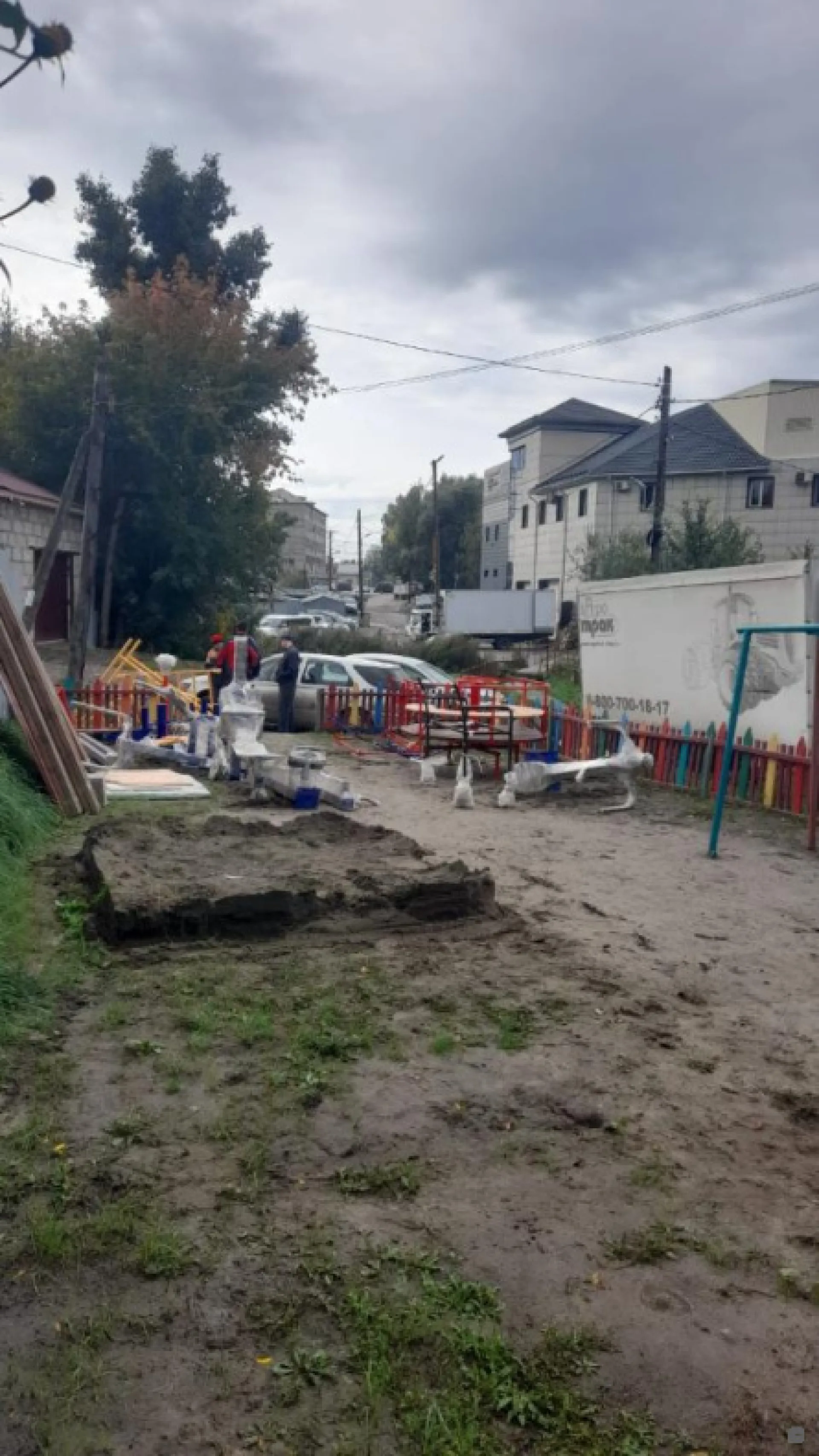 Еще одну детскую спортплощадку установят в Железнодорожном районе Барнаула Еще одну детскую спортплощадку установят в Железнодорожном районе Барнаула