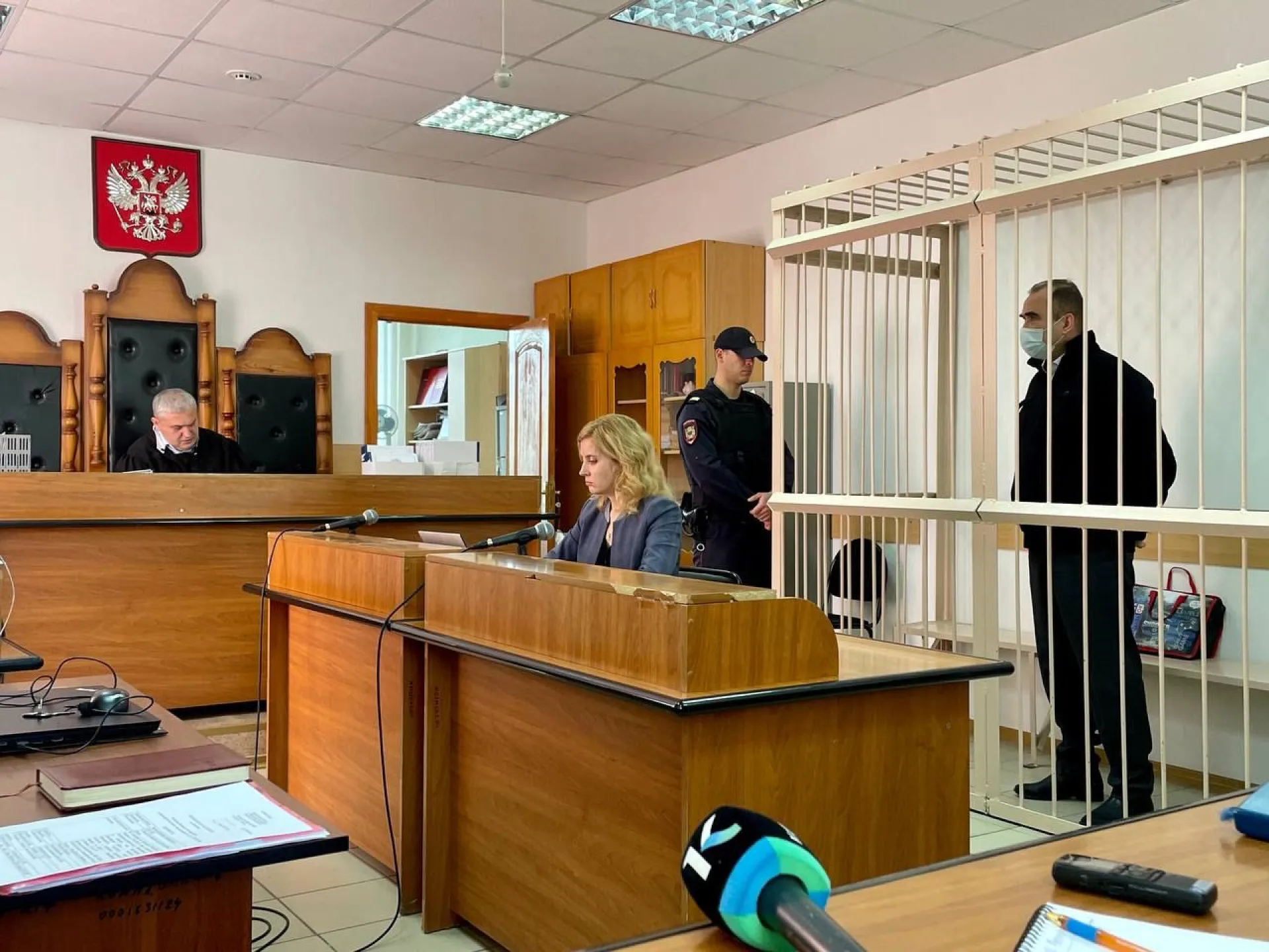Суд над бывшим прокурором Новосибирской области начался в Барнауле Суд над бывшим прокурором Новосибирской области начался в Барнауле