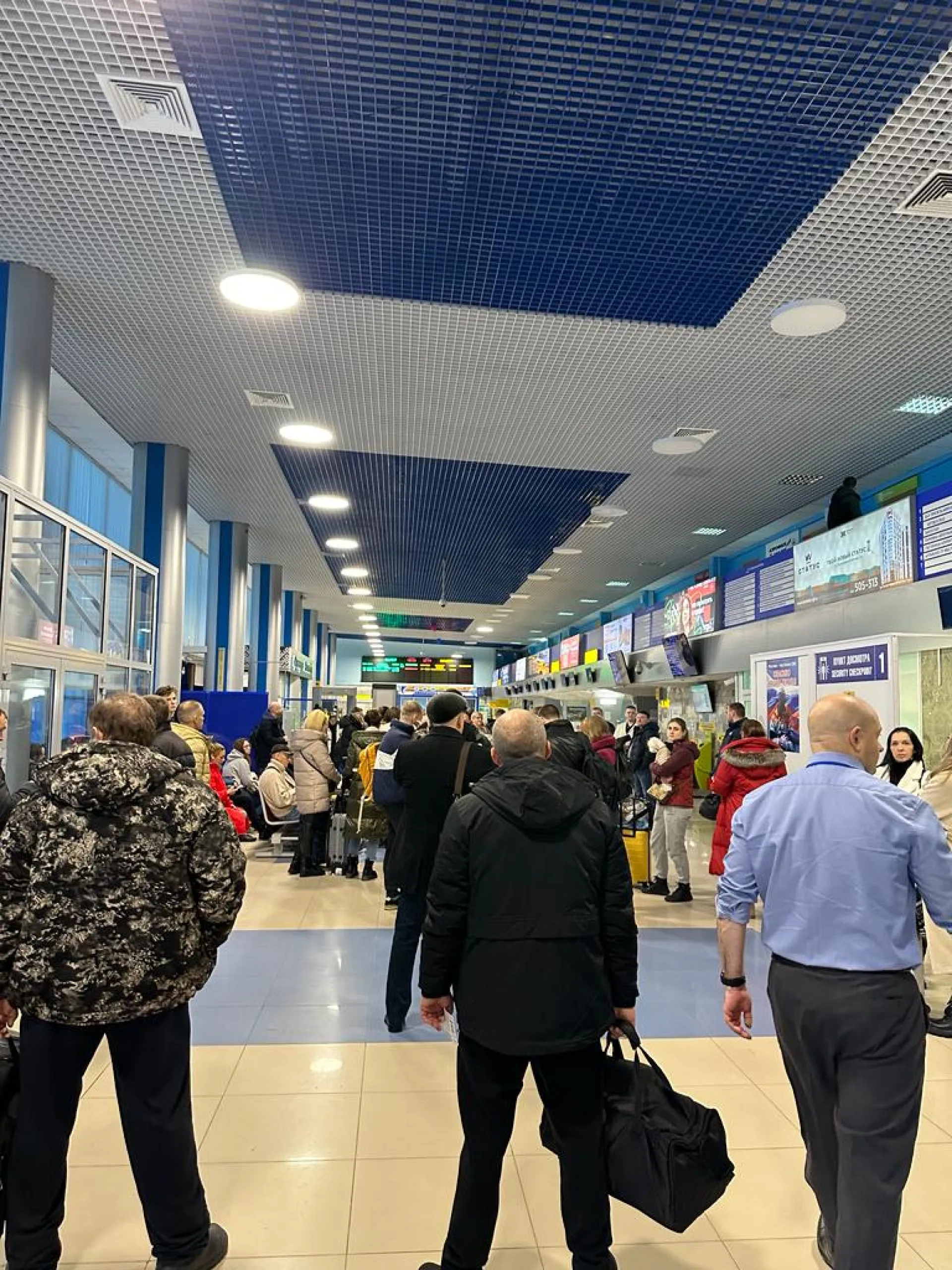 Авиакомпанию оштрафовали за задержку рейса из Барнаула 