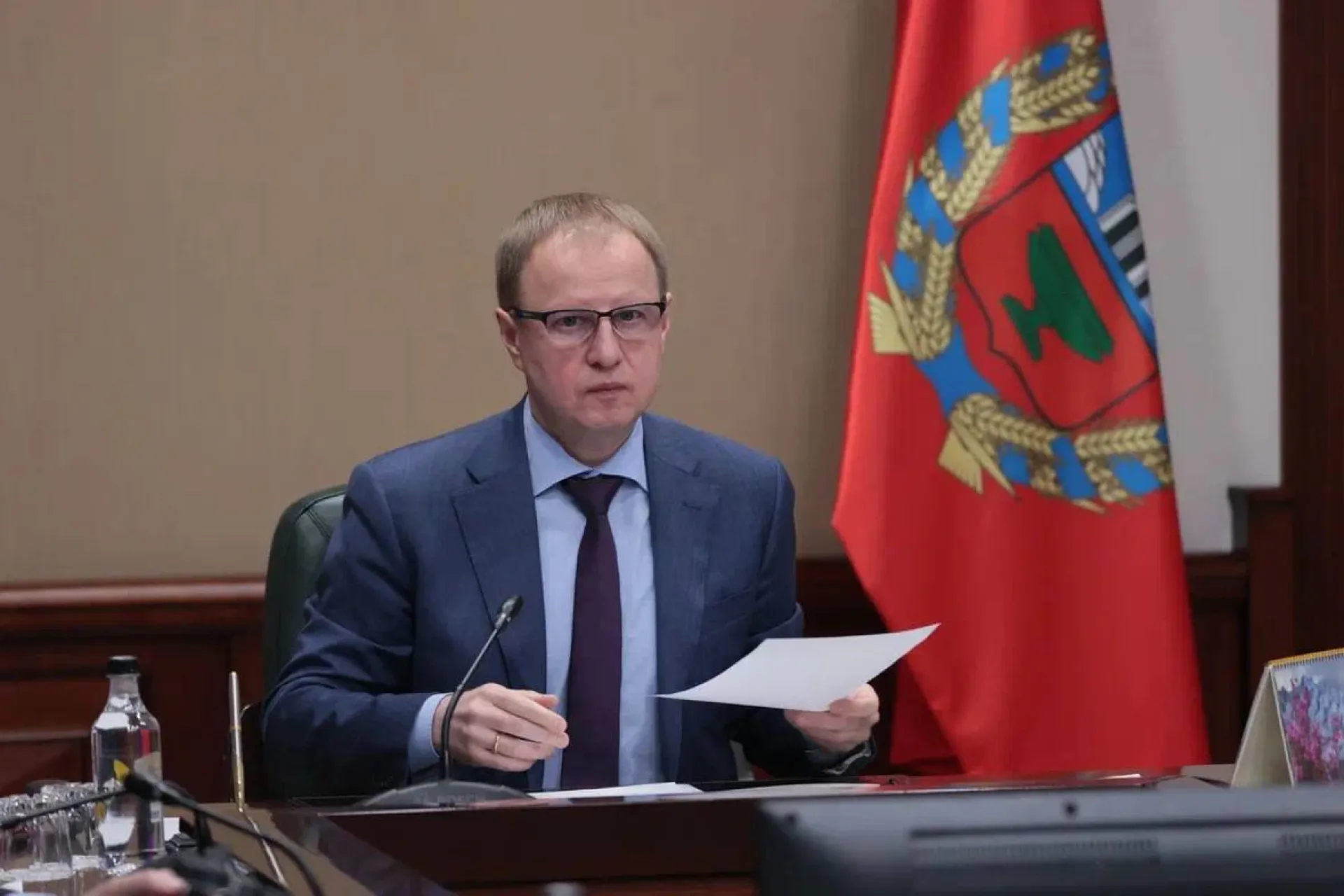 Губернатор Виктор Томенко обсудил волнующие жителей Алтайского края темы в рамках большого интервью Губернатор Виктор Томенко обсудил волнующие жителей Алтайского края темы в рамках большого интервью