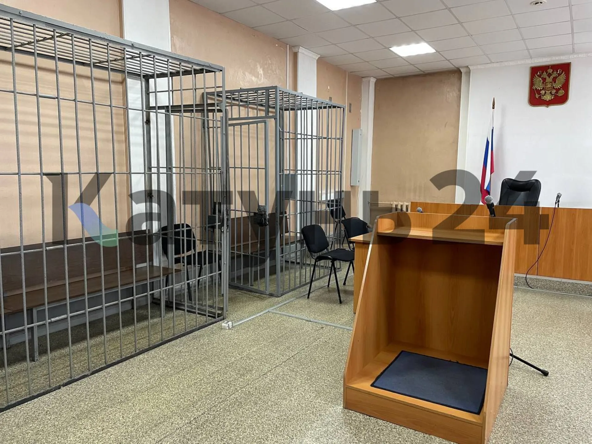 В Барнауле началось судебное заседание по делу «политеховского маньяка» Виталия Манишина