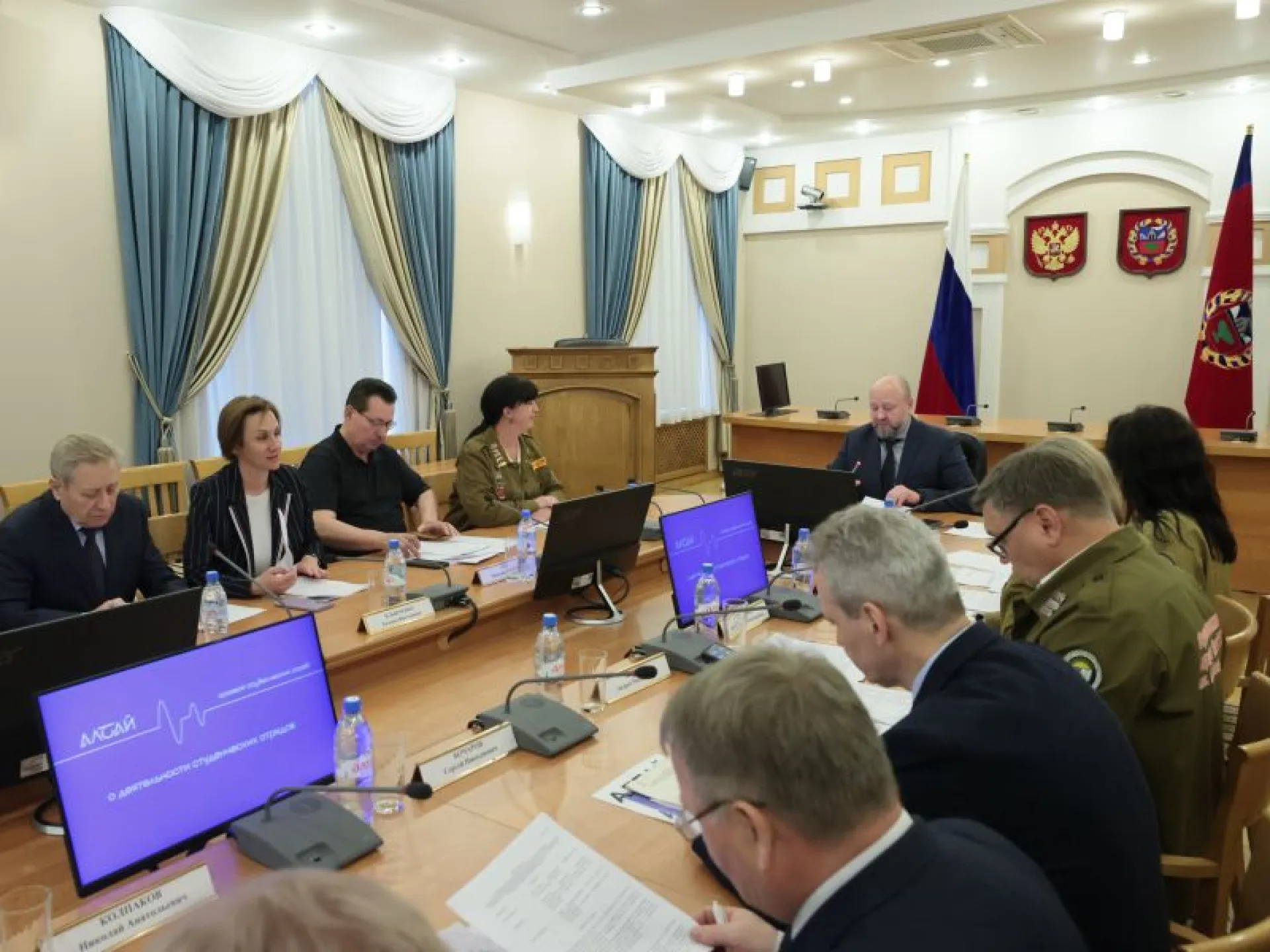 Студотрядовское движение Алтайского края готовится отпраздновать 60-летие Студотрядовское движение Алтайского края готовится отпраздновать 60-летие
