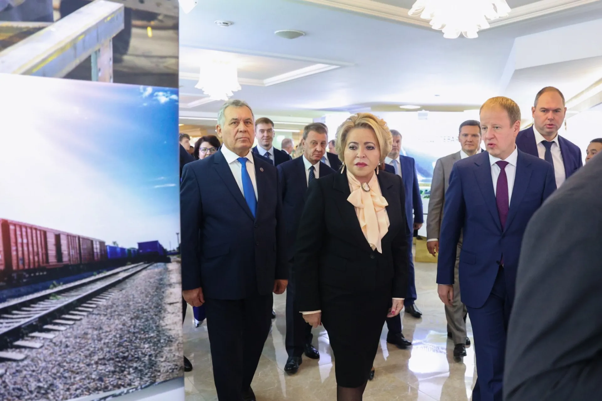Руководство Алтайского края обсудило с председателем Совета Федерации социально-экономическое развитие региона