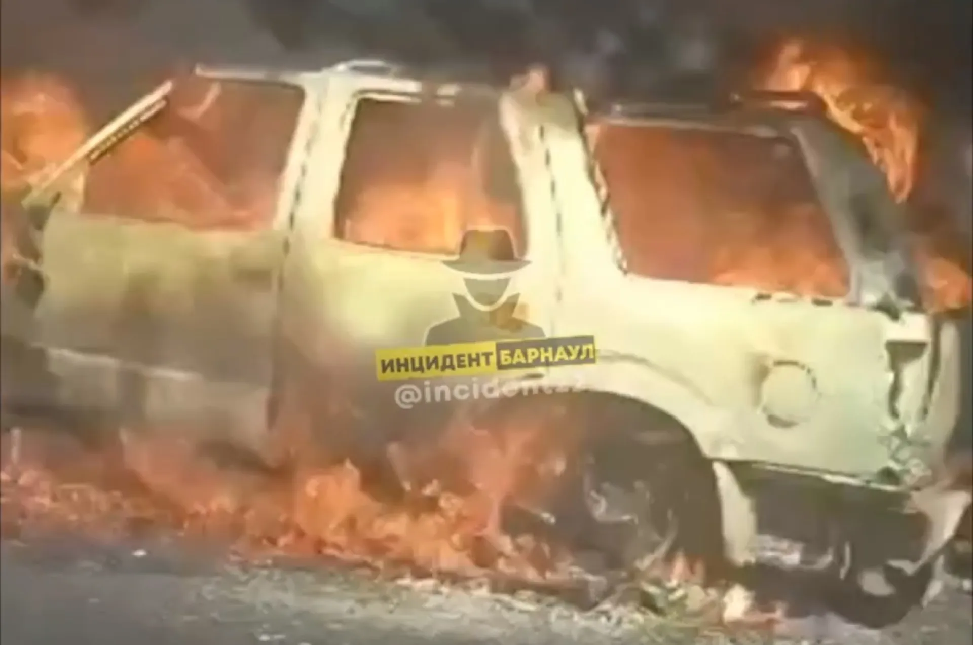 Недалеко от Славгорода сгорел автомобиль