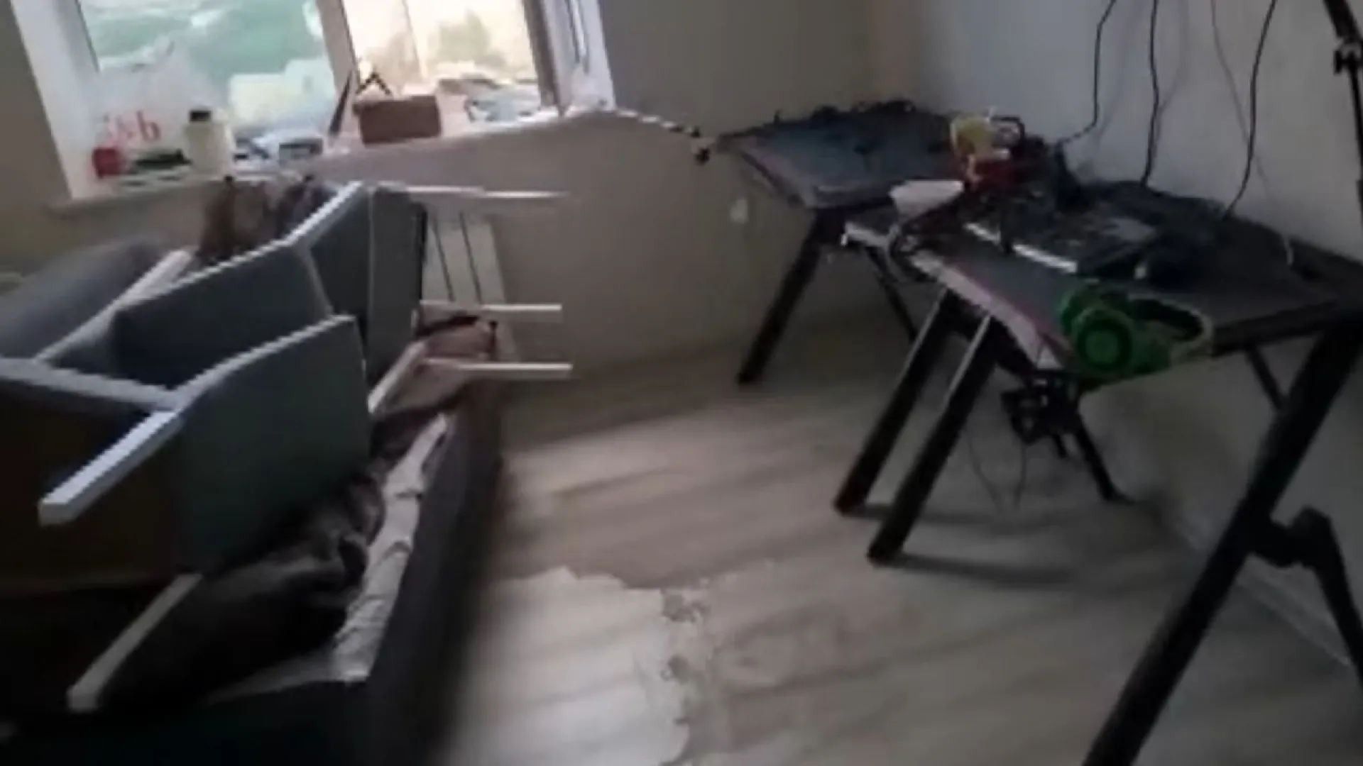В барнаульской новостройке затопило квартиру после дождя. Комментарий застройщика