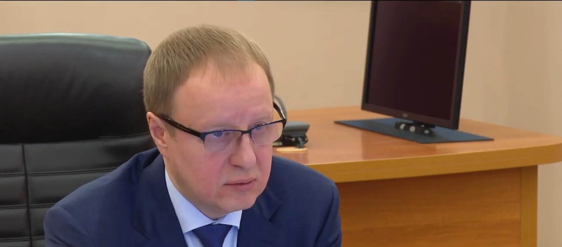 В правительстве Алтайского края обсудили работу программы капитального ремонта многоквартирных домов