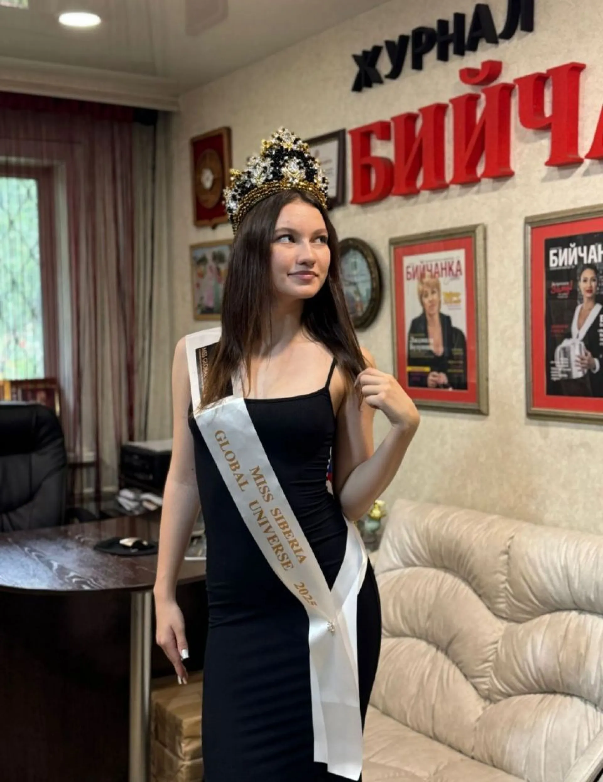 Бийчанка участвует в международном конкурсе красоты в Сингапуре Бийчанка участвует в международном конкурсе красоты в Сингапуре