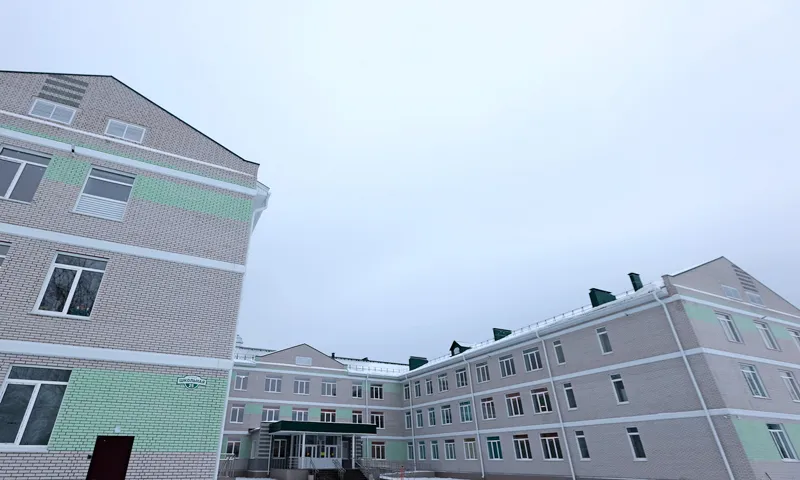 Современную школу открыли в Первомайском районе