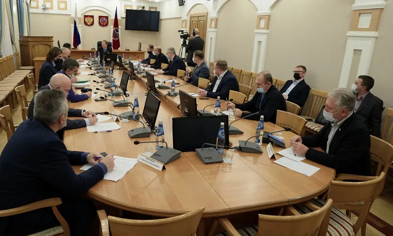 Виктор Томенко встретился с представителями Общественной палаты Алтайского края