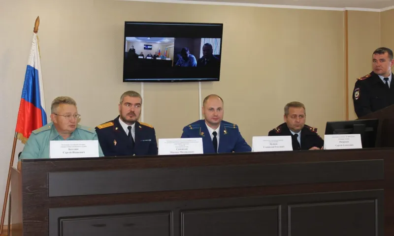 В Барнауле состоялось межведомственное совещание руководителей правоохранительных органов на транспорте Алтайского края и Республики Алтай, Алтайской таможни