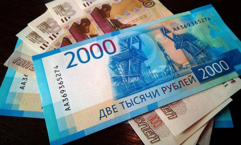 Фальшивую купюру номиналом в 2000 рублей обнаружили в Бийске
