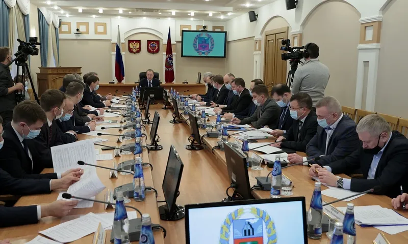 В правительстве Алтайского края обсудили меры по минимизации последствий антироссийских санкций
