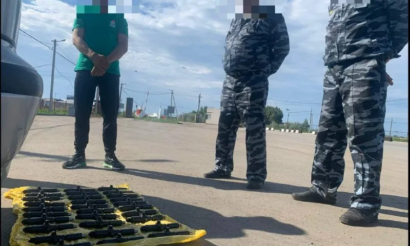 Суд в Алтайском крае приговорил двух иностранцев, которые пытались незаконно вывезти военные изделия из России